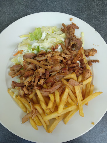 Nádas Büfé - Vendéglátás