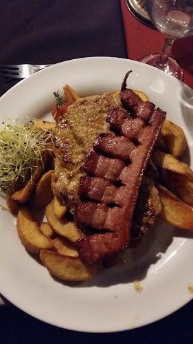 La Donna Pizzéria - Vendéglátás