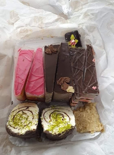 Nemes Cukrászda - Vendéglátás