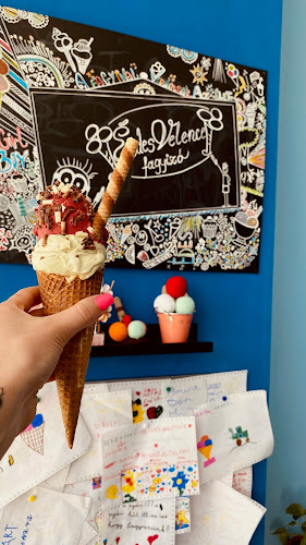 Székesfehérvár, Budai út 84, 8000