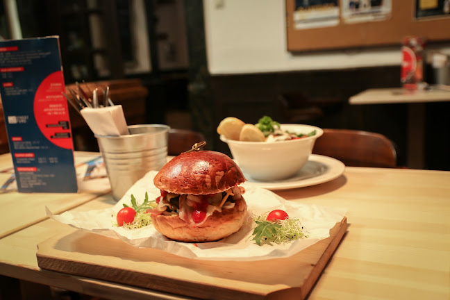 Opinii despre All About Street Food în Budapest - Vendéglátás