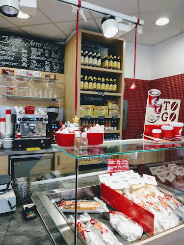 Gödöllő, Petőfi Sándor tér 6, 2100