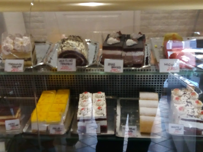 Opinii despre Vasvári Cukrászda în Nyíregyháza - Vendéglátás