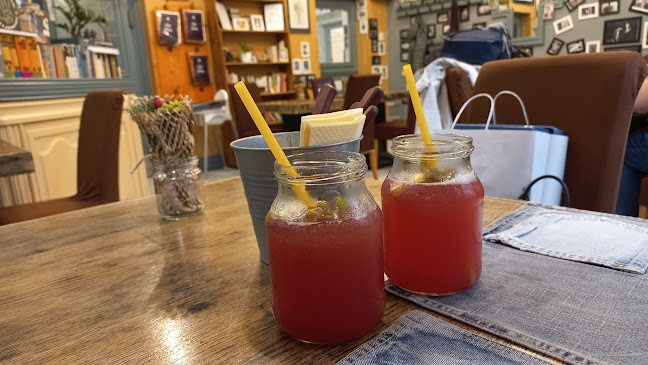 Komédiás Étterem - Vendéglátás