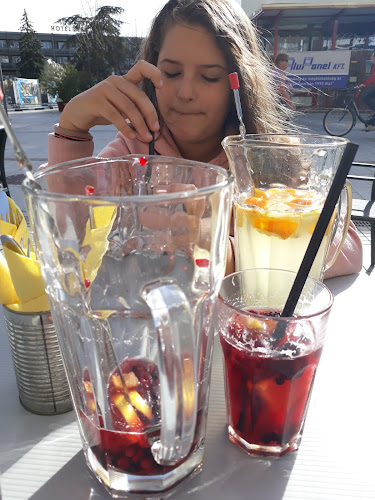 Veszprém, Kossuth Lajos u. 21, 8200