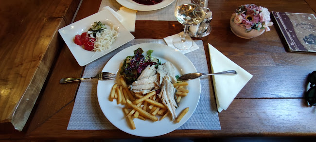 Várkanyar Vendéglő