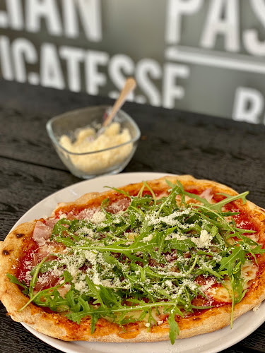 Delizia Gourmet & More - Pizzeria - Restaurant