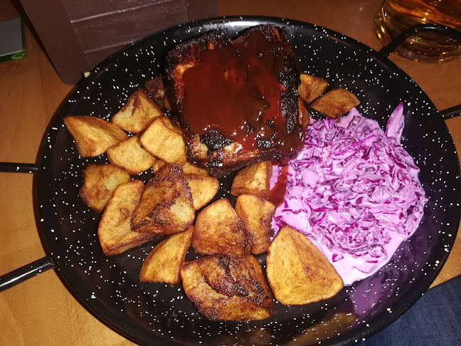 Budapest, Dob u. 2, 1072