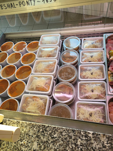 Comentarii opinii despre Halbolt - Szilágyi László