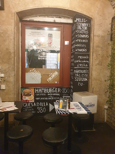 Opinii despre Zöld Kancsó Söröző în Budapest - Vendéglátás