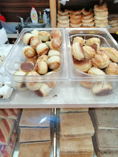 Opinii despre Drini - Driti Pékség în Maglód - Vendéglátás