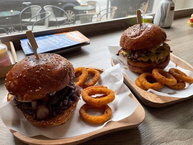 Farm Burger & BBQ