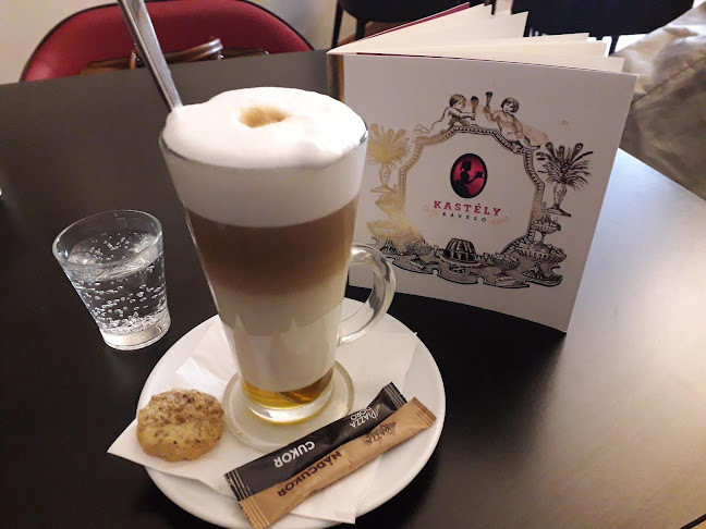 Kastély Kávézó