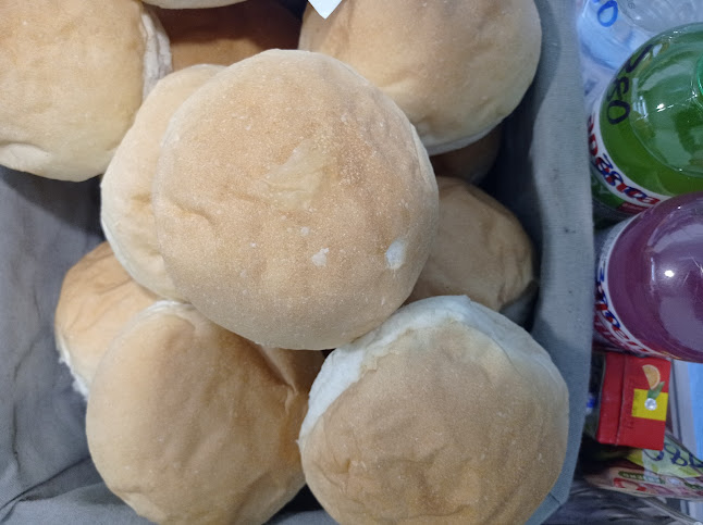 Comentarii opinii despre Kerek Perec Pékség