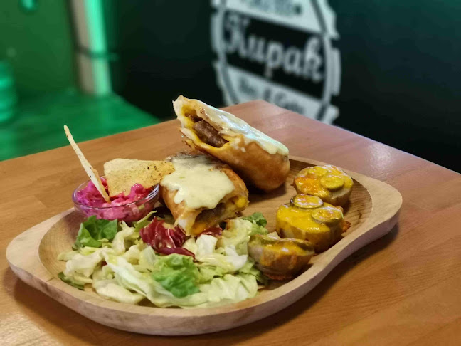 Opinii despre Kupak Bar & Bistro în Budapest - Vendéglátás