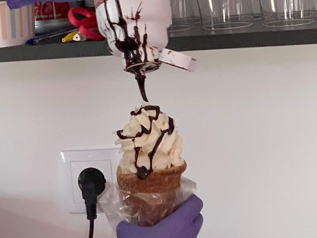 Opinii despre Cake Land în Pereszteg - Vendéglátás