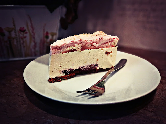 Cukimentes Cukrászda - Vendéglátás