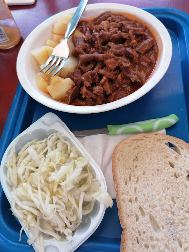 Opinii despre Csülök-bár în Balatonszemes - Vendéglátás