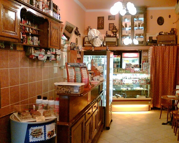 Opinii despre Wind Cukrászda în Budapest - Vendéglátás