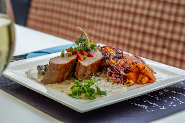 Comentarii opinii despre Gomba Étterem és Pizzéria