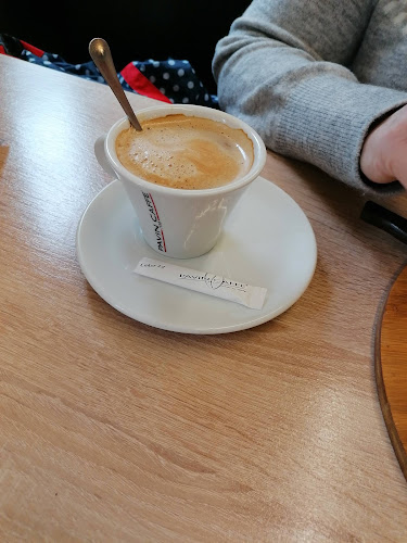 Oskola pékség - Szeged