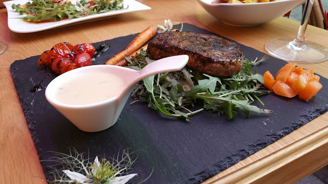 Comentarii opinii despre Yiddishe Mamma Mia étterem