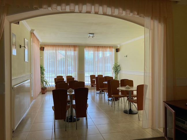 K&K Cukrászda - Sükösd