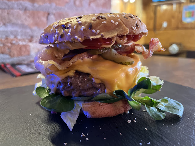 Opinii despre Kebab Street în Fertőszentmiklós - Vendéglátás