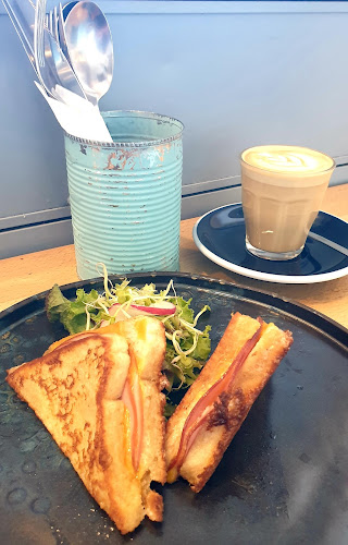 Presso - Coffe And More - Vendéglátás