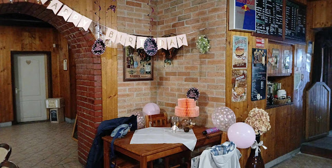 Opinii despre Görbe Tök Falatozó és Kiskocsma în Ságvár - Vendéglátás