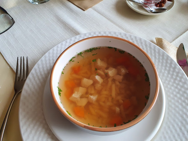 Tata, Tópart stny. 1, 2890