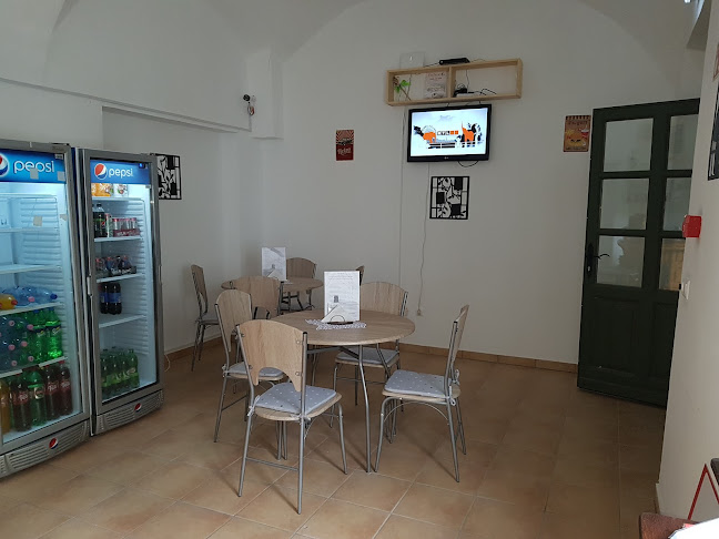 Mór, Szent István tér 7, 8060