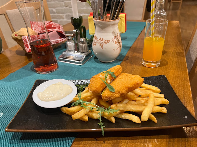 Opinii despre A Platán - Étterem és Terasz a Városligetnél în Budapest - Vendéglátás