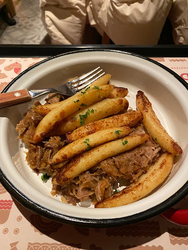 Budapest, Október 6. u. 8, 1051