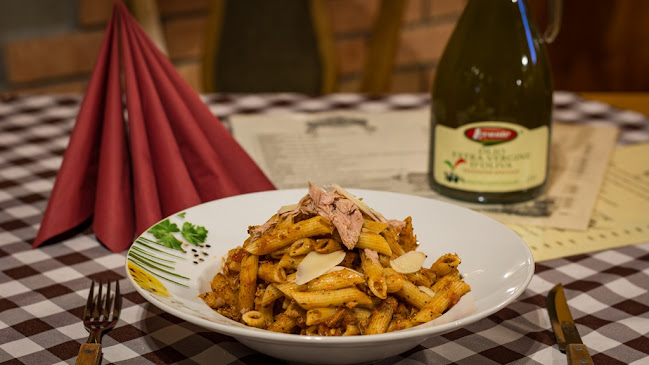 Görbe Tök Falatozó és Kiskocsma