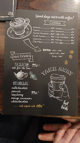 Comentarii opinii despre KAHWA Budapest