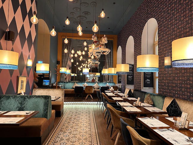 VakVarjú Étterem Pest - Budapest