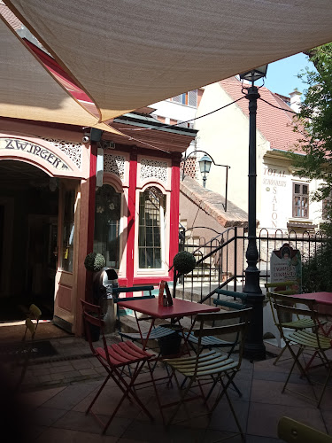 Opinii despre Zwinger Kávéház în Sopron - Vendéglátás