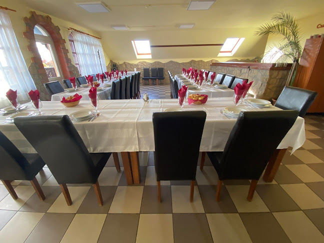 Családi Kajatanya - Vendéglátás