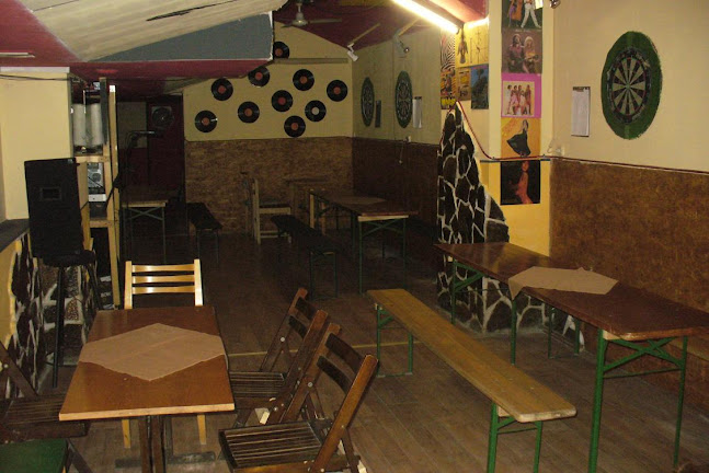 Kozi Drink bár - Vendéglátás