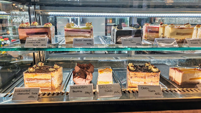 Comentarii opinii despre Margaréta Kávéház