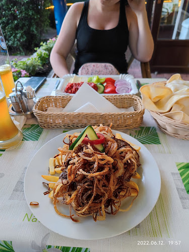 Opinii despre Négy Muskétás Étterem în Budapest - Vendéglátás