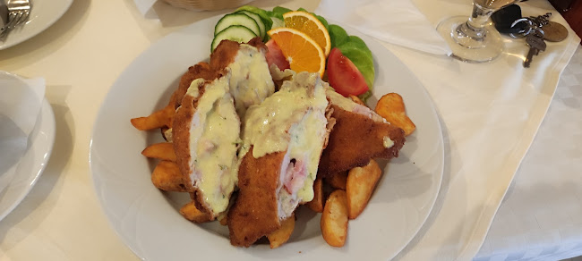 Opinii despre Melody Étterem în Püspökladány - Vendéglátás