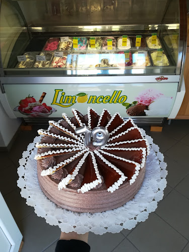 Comentarii opinii despre Limoncello Cukrászda
