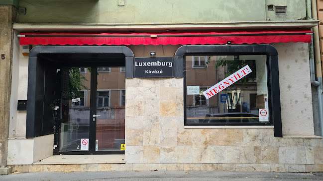 Comentarii opinii despre Luxemburg Kávéház