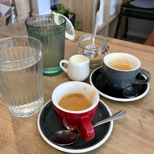 Comentarii opinii despre Rokusch