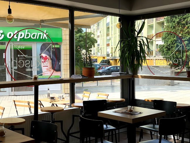 Rokusch - Vendéglátás