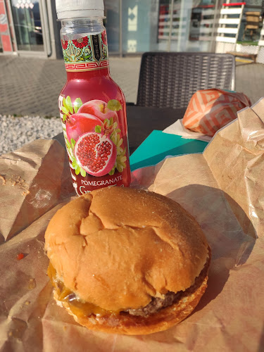 ZING BURGER & Co. | Pólus - Vendéglátás