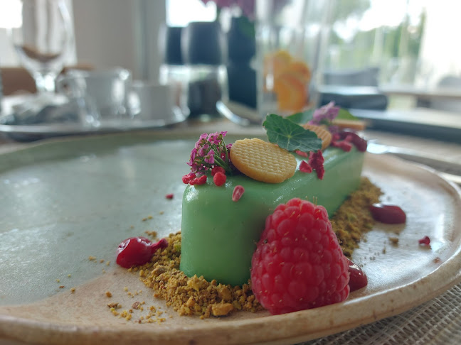 Opinii despre Aranylakat Bistro în Szolnok - Vendéglátás