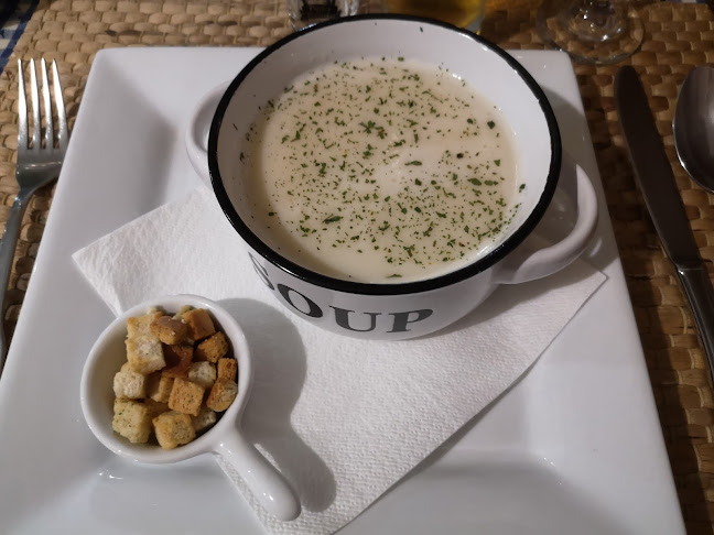 Comentarii opinii despre Véndiófa Grill Bisztró